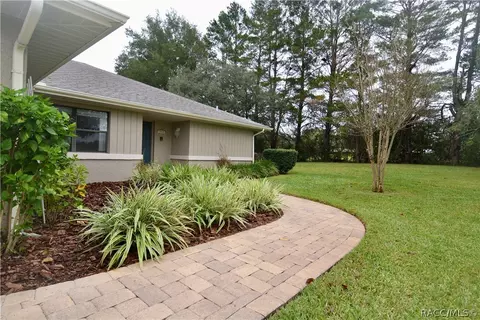 779 E Connecticut Ln, Hernando, FL 34442 photo 4