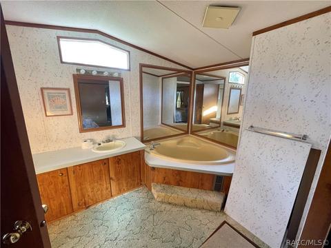 56 Pine St, Inglis, FL 34449 photo 13