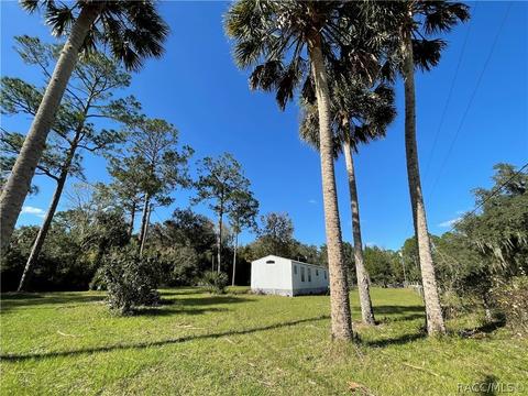 56 Pine St, Inglis, FL 34449 photo 5