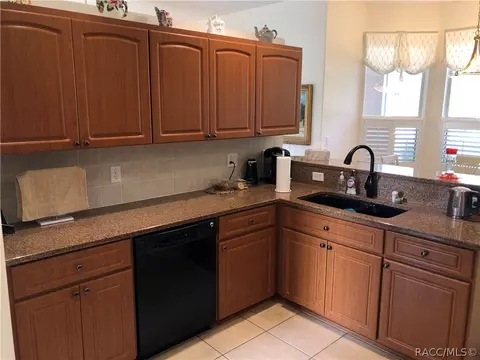 610 N Jill Ave, Hernando, FL 34442 photo 5