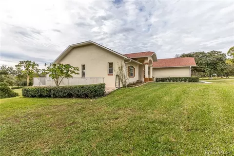 408 E Hartford St, Hernando, FL 34442 photo 4