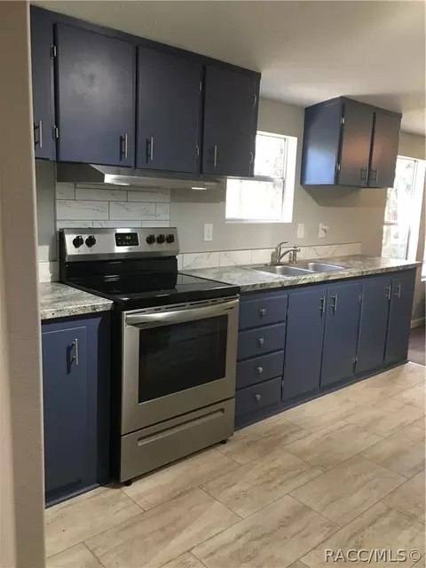 93 Sandi St, Inglis, FL 34449 photo 3