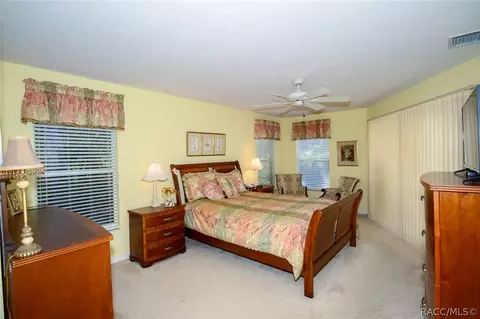 2952 N Folkestone Loop, Hernando, FL 34442 photo 10