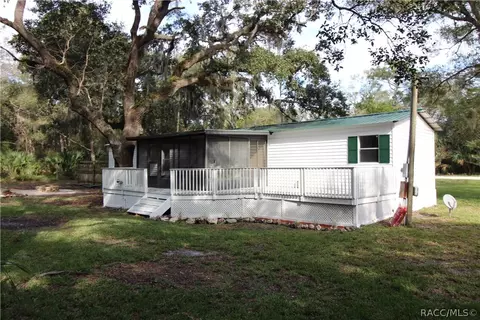 11410 N Clamdigger Ter, Inglis, FL 34449 photo 15