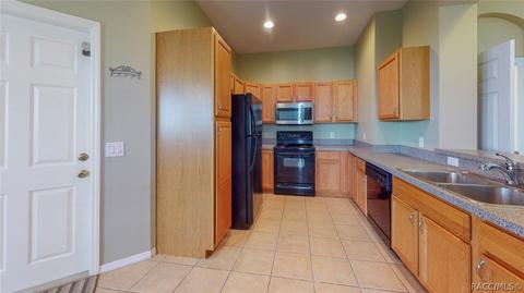 1674 W Spring Meadow Loop, Lecanto, FL 34461 photo 7