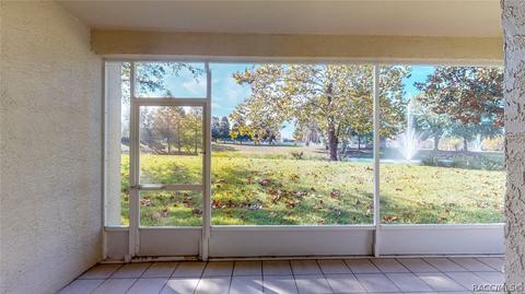 1674 W Spring Meadow Loop, Lecanto, FL 34461 photo 6