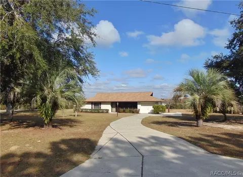 545 E Alaska Ln, Hernando, FL 34442 photo 3