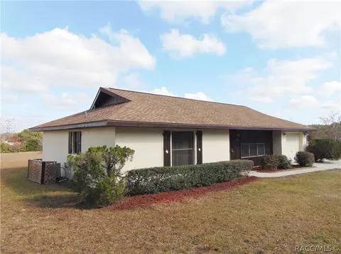 545 E Alaska Ln, Hernando, FL 34442 photo 4
