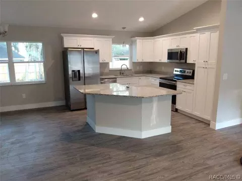 3473 E Lee Dr, Inverness, FL 34453 photo 5