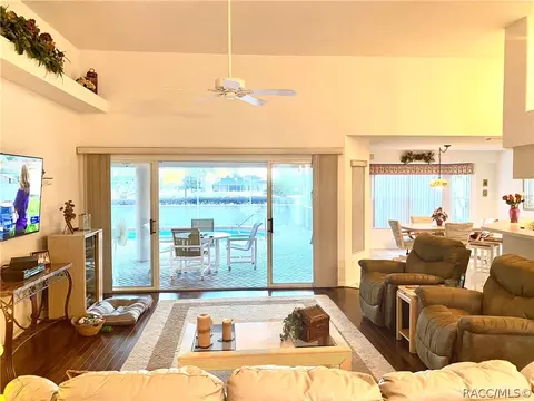 649 Epsom Ct, Hernando, FL 34442 photo 3