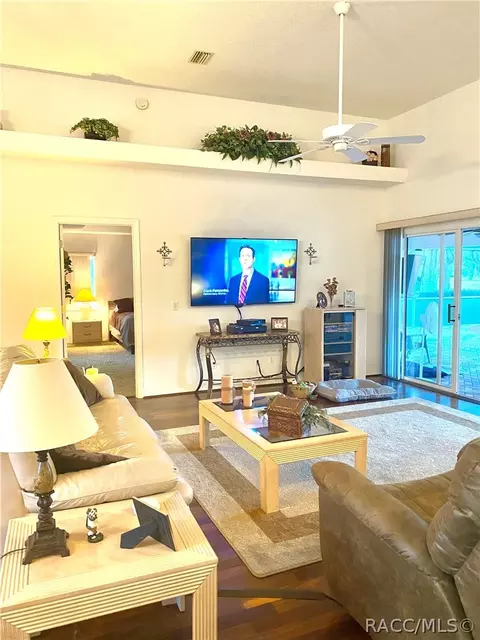 649 Epsom Ct, Hernando, FL 34442 photo 5