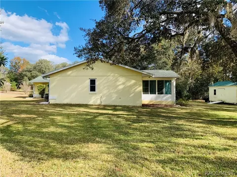 502 E Lancaster St, Lecanto, FL 34461 photo 6