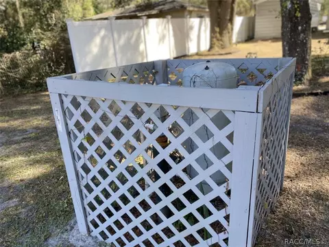 6508 N Iris Dr, Hernando, FL 34442 photo 9