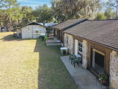 3957 E Parsons Point Rd, Hernando, FL 34442 photo 9