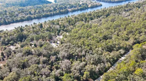 12920 W Foss Groves Path, Inglis, FL 34449 photo 2