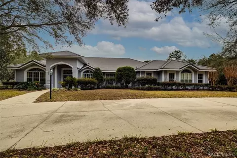 3738 N Grayhawk Loop, Lecanto, FL 34461 photo 1