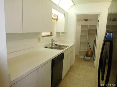 210 E Glassboro Ct #6A, Hernando, FL 34442 photo 8
