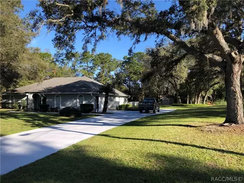 669 W National St, Hernando, FL 34442 photo 4