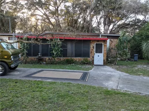 86 Sandi St, Inglis, FL 34449 photo 2
