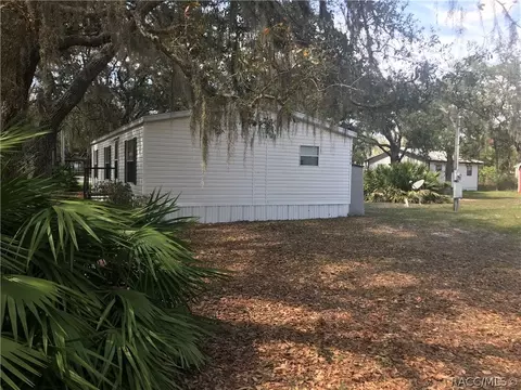 6038 N Mallard Dr, Hernando, FL 34442 photo 4