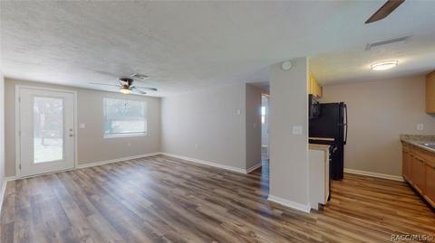 9 E Murray St, Beverly Hills, FL 34465 photo 14