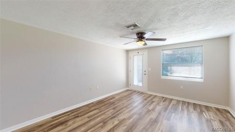 9 E Murray St, Beverly Hills, FL 34465 photo 7