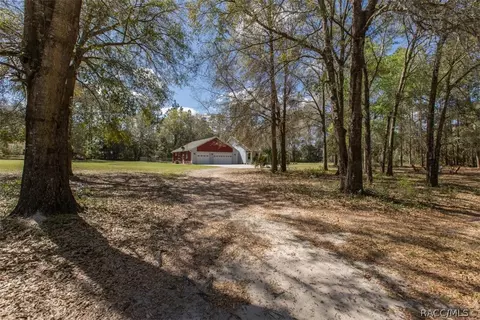 56 E Pilar St, Hernando, FL 34442 photo 4
