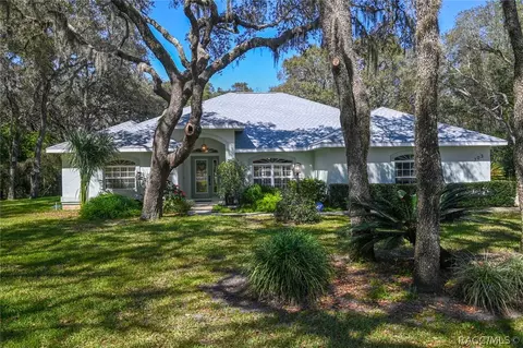 303 W Olympia St, Hernando, FL 34442 photo 1