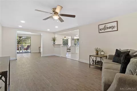 3859 E Parsons Point Rd, Hernando, FL 34442 photo 5