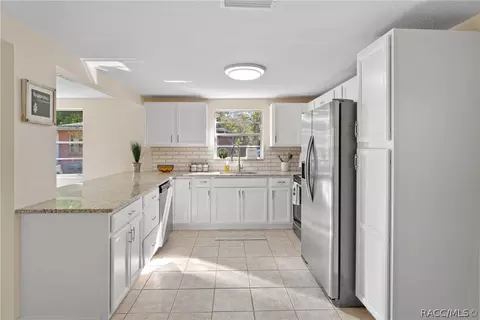 3859 E Parsons Point Rd, Hernando, FL 34442 photo 9