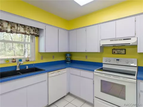 2104 E Dearborn Dr, Hernando, FL 34442 photo 28
