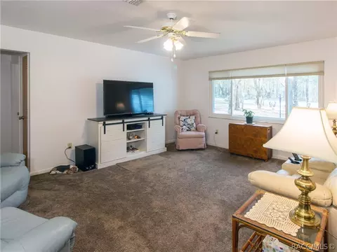 2104 E Dearborn Dr, Hernando, FL 34442 photo 9