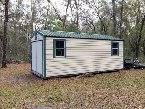 2104 E Dearborn Dr, Hernando, FL 34442 photo 6