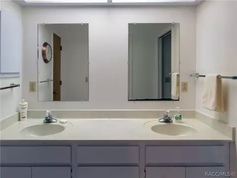 2104 E Dearborn Dr, Hernando, FL 34442 photo 17
