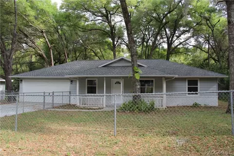 6015 E Devon Ln, Inverness, FL 34452 photo 1