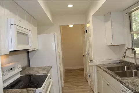 6015 E Devon Ln, Inverness, FL 34452 photo 7