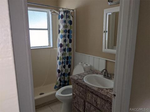 32 Risher Ave, Inglis, FL 34449 photo 4
