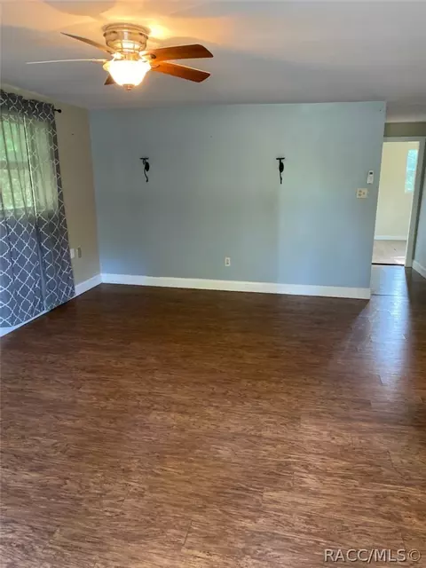 2974 E Blackberry Ln, Hernando, FL 34442 photo 2