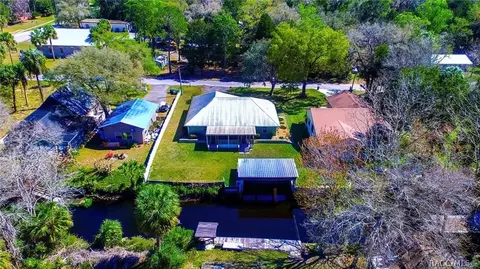 28 Framlingham Dr, Inglis, FL 34449 photo 2