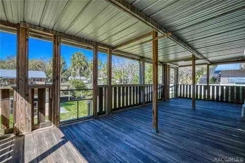 28 Framlingham Dr, Inglis, FL 34449 photo 9