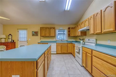 28 Framlingham Dr, Inglis, FL 34449 photo 14