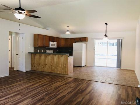 3596 E Maxwell Pl, Inverness, FL 34453 photo 5