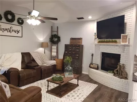 105 W Pearson St, Hernando, FL 34442 photo 9