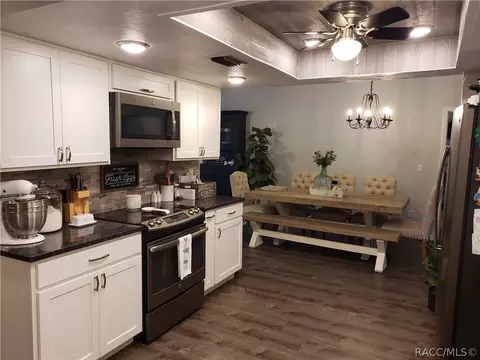 105 W Pearson St, Hernando, FL 34442 photo 3