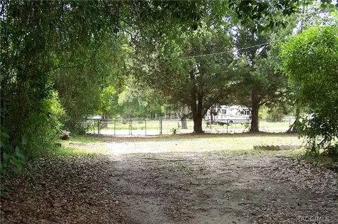 6771 N Charles Ter, Hernando, FL 34442 photo 2