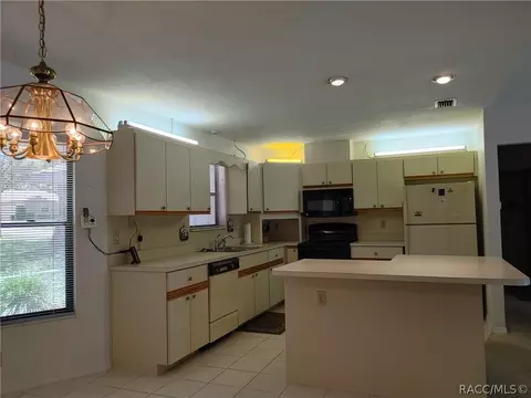 839 W Massachusetts St, Hernando, FL 34442 photo 12