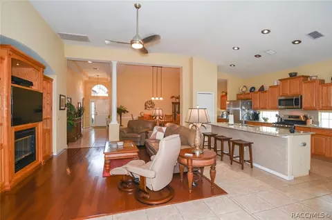 1660 N Shadowview Path, Hernando, FL 34442 photo 8
