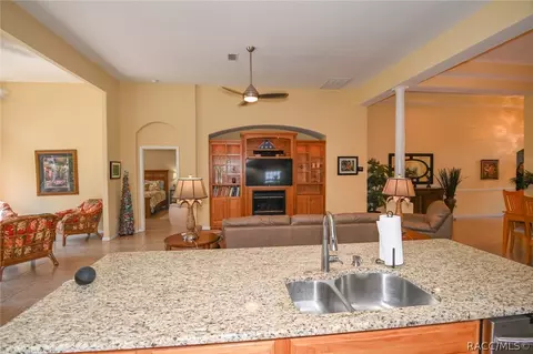 1660 N Shadowview Path, Hernando, FL 34442 photo 21