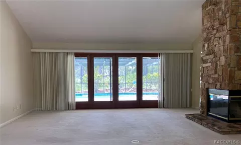 768 E Jenkins Ct, Hernando, FL 34442 photo 9