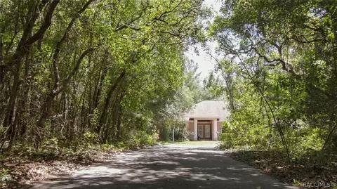 1180 E Mckinley St, Hernando, FL 34442 photo 3